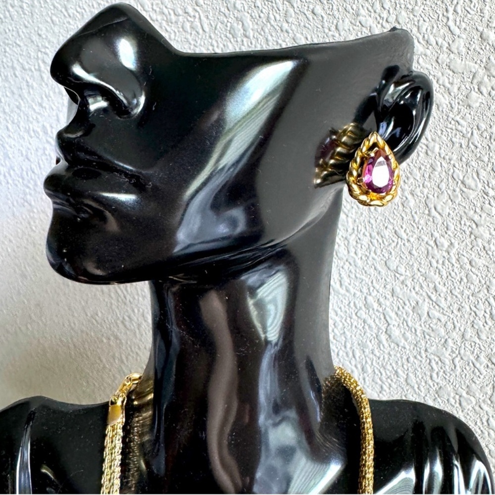 DIOR Christian Dior Vintage Amethyst and Gold Tone Earrings EUC - Picture 6 of 10